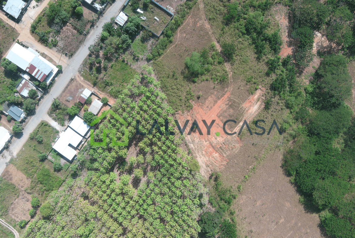 MACROLOTE EN SANTA ROSA 905,24m² + SERVICIOS BÁSICOS + EXCELENTE UBICACIÓN