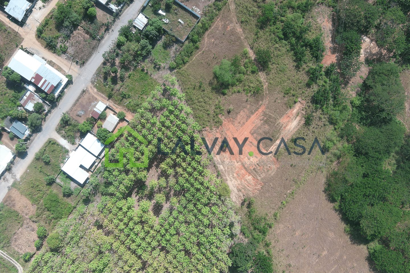 0016-6 MACROLOTE EN SANTA ROSA 905,24m² + SERVICIOS BÁSICOS + EXCELENTE UBICACIÓN
