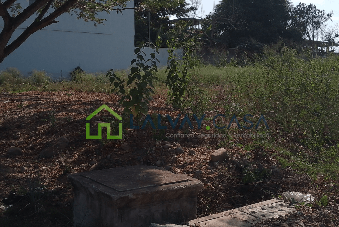 ¡OPORTUNIDAD ÚNICA! TERRENO ESQUINERO DE 469m², COMPLETAMENTE RELLENADO Y LISTO PARA CONSTRUIR, A SOLO 2 CUADRAS DE LA VÍA PRINCIPAL JOFRE LIMA, EN CIUDADELA ANA BOLENA