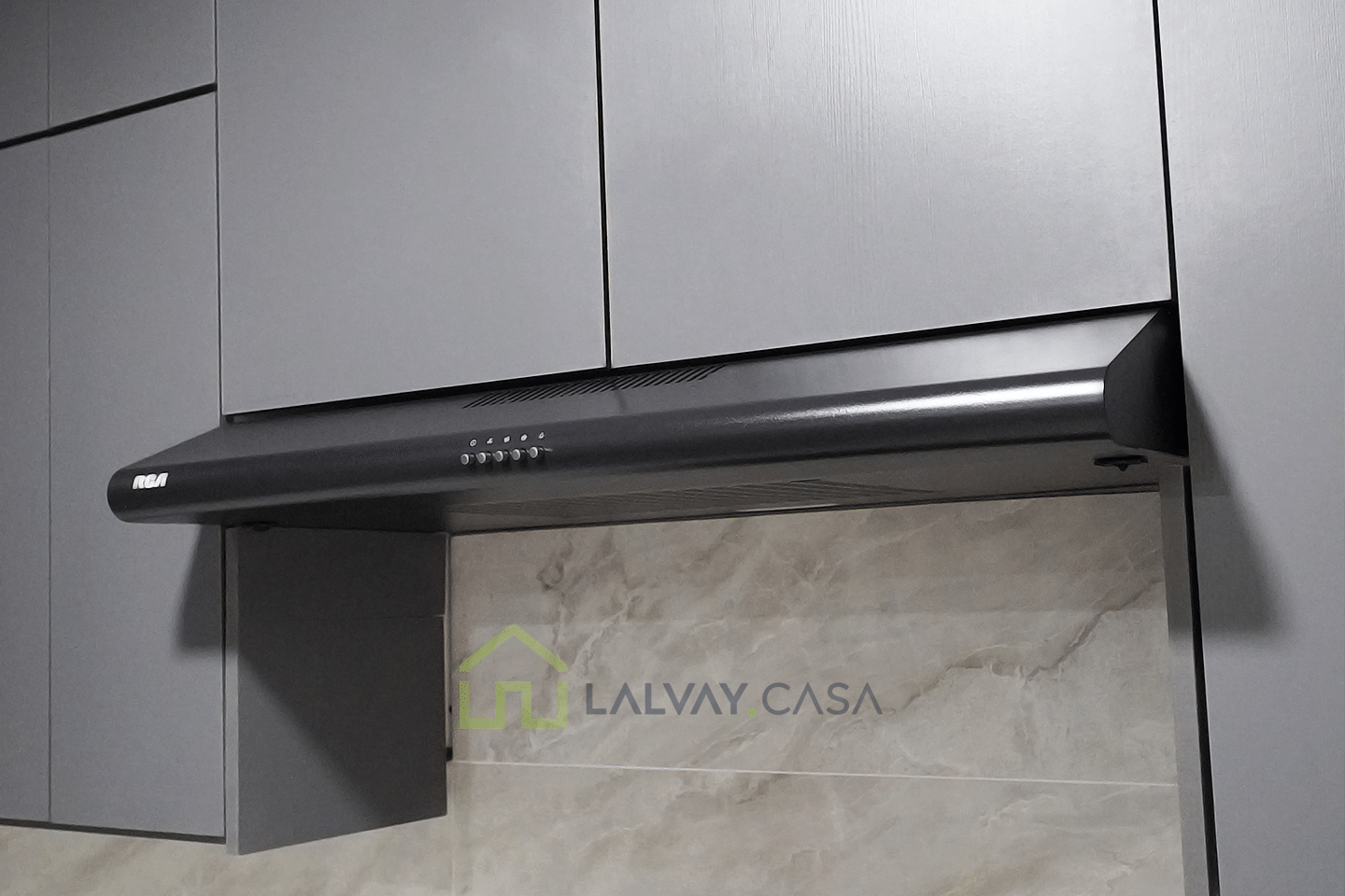 0021-10 ¡Vive el lujo, la comodidad y la tranquilidad que mereces! Casa céntrica, totalmente amueblada y con acabados de lujo, lista para mudarte y disfrutar desde el primer día, a solo 2 minutos del centro de Santa Rosa.